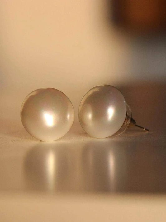 Ishhaara White Pearl Statement Studs