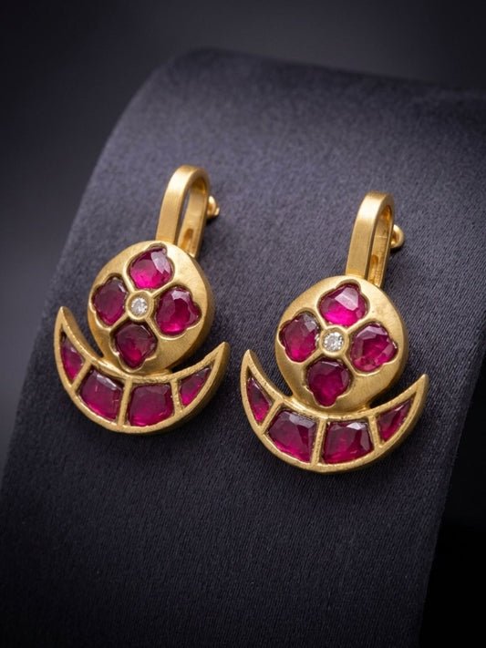 Ishhaara Chand Shaped Bugadi Earrings