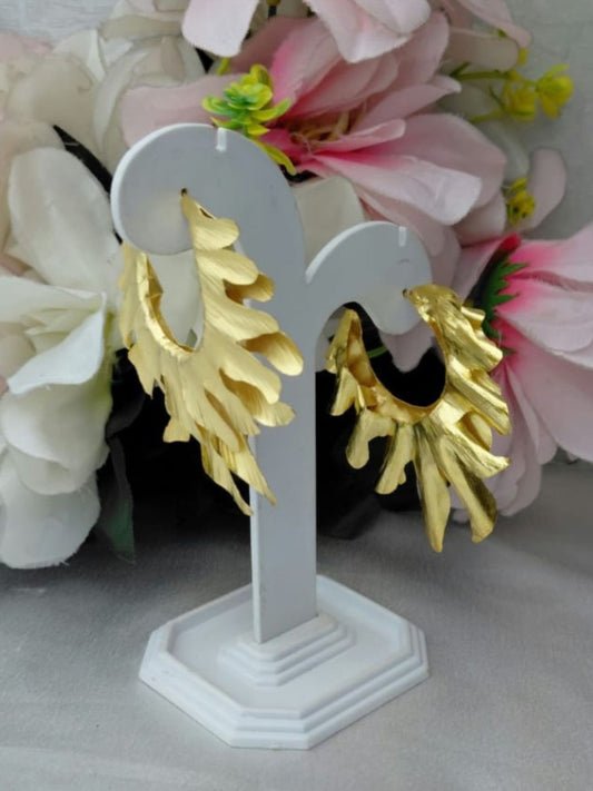 Ishhaara Contemprorary Hoop Earrings