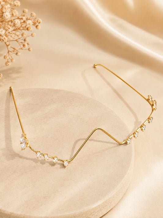 Ishhaara Cz Crystal V Shaped Facelet