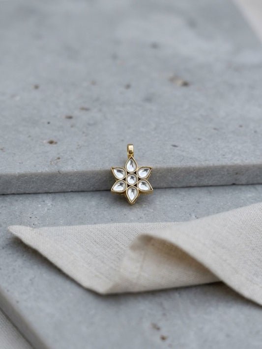 Ishhaara Star Shaped Kundan Studded Nath